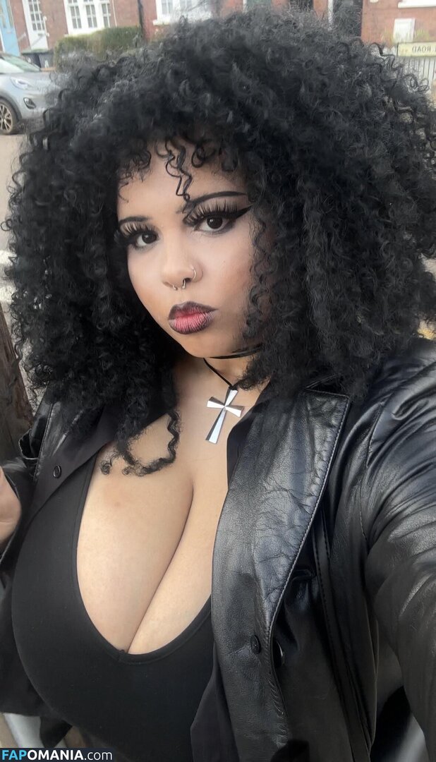 Sadesgrave Nud OnlyFans  Fotografie scursă #10