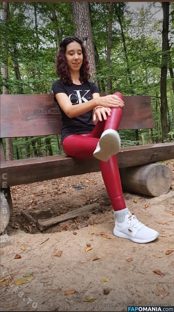 ladyshinyy / safagaqueen / safagaqueen123 Nud OnlyFans  Fotografie scursă #4