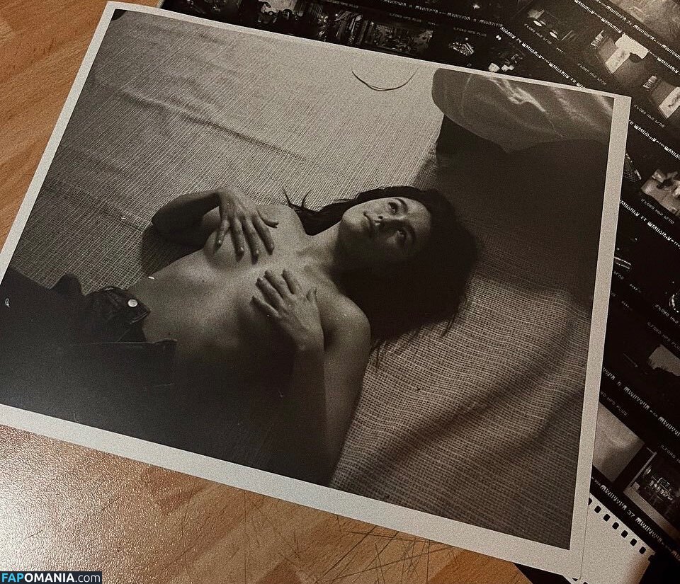 Saffron Sharpe / saffronsharpe Nud OnlyFans  Fotografie scursă #17