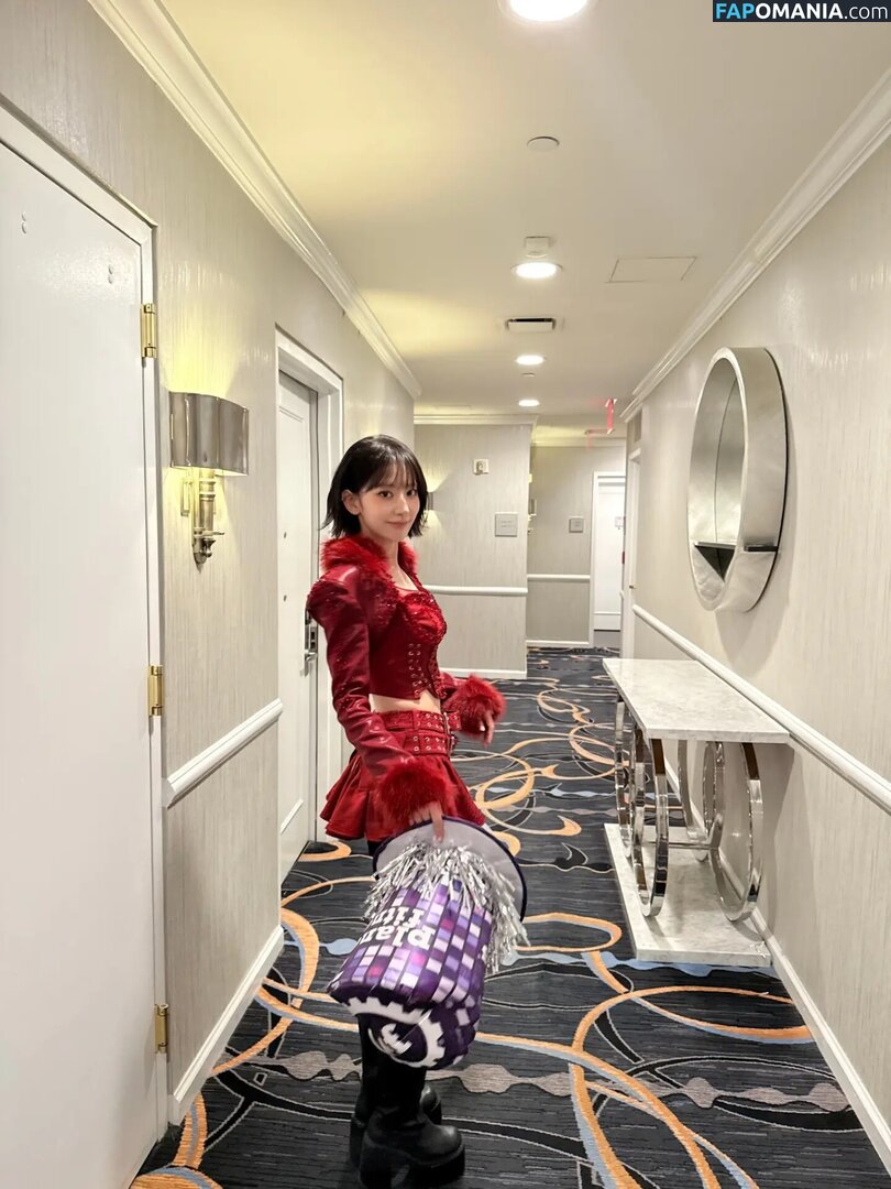 39saku_chan / LESSERAFIM / Sakura Miyawaki 宮脇 咲良 Nud OnlyFans  Fotografie scursă #11