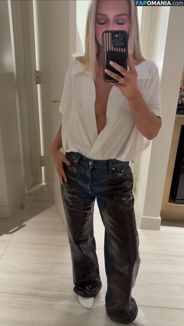 Samantha Riehl / https: / samanthariehl Nud OnlyFans  Fotografie scursă #3