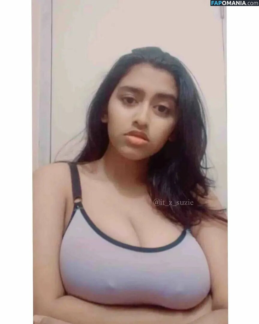 Sanjana Saba / it_z_suzie Nud OnlyFans  Fotografie scursă #10