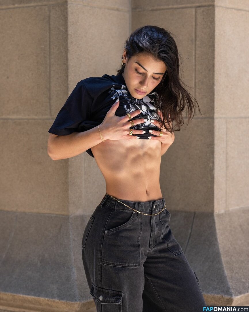 Sara Saffari / sarasaffari__ Nud OnlyFans  Fotografie scursă #360