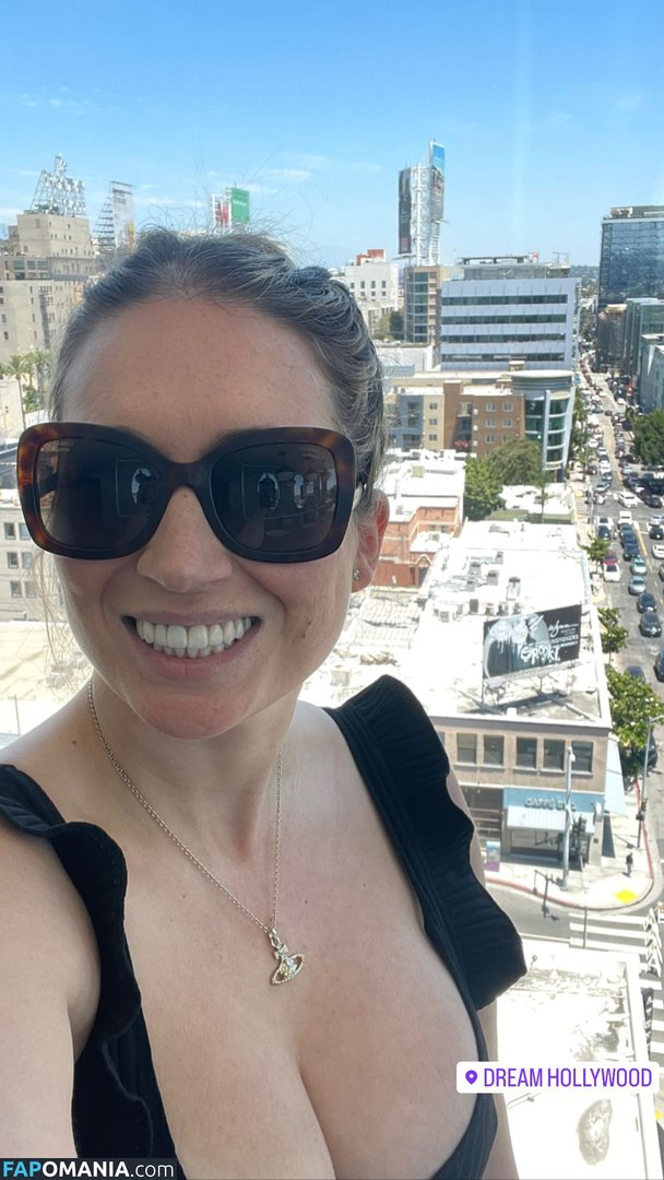 Sarah Cruddas / sarahcruddastv Nud OnlyFans  Fotografie scursă #1