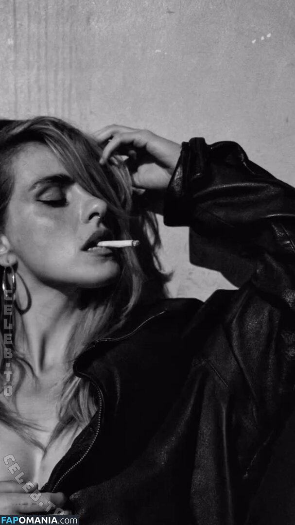 Sarah Mangione / ZaMangione / sarahmangione Nud OnlyFans  Fotografie scursă #7