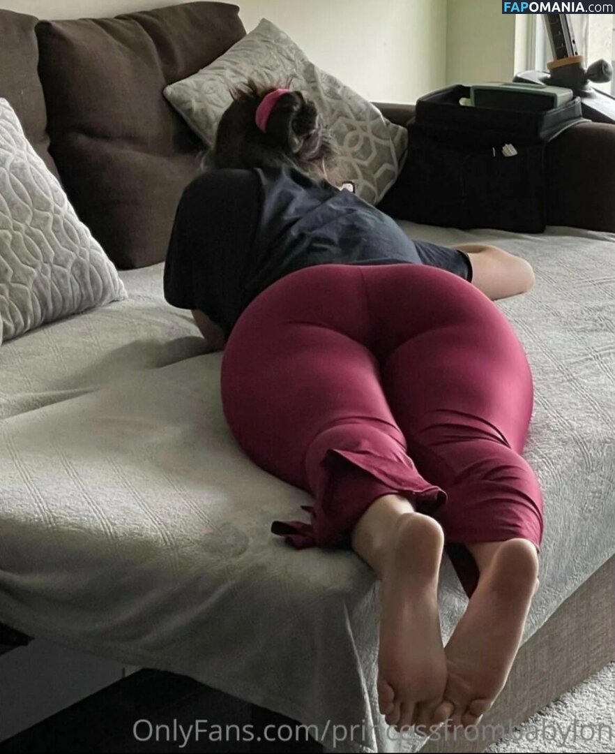 princessfrombabylon / saaaabooood / saabood / sarahbood Nud OnlyFans  Fotografie scursă #1