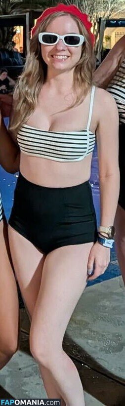 Sarahpodz / https: Nud OnlyFans  Fotografie scursă #5