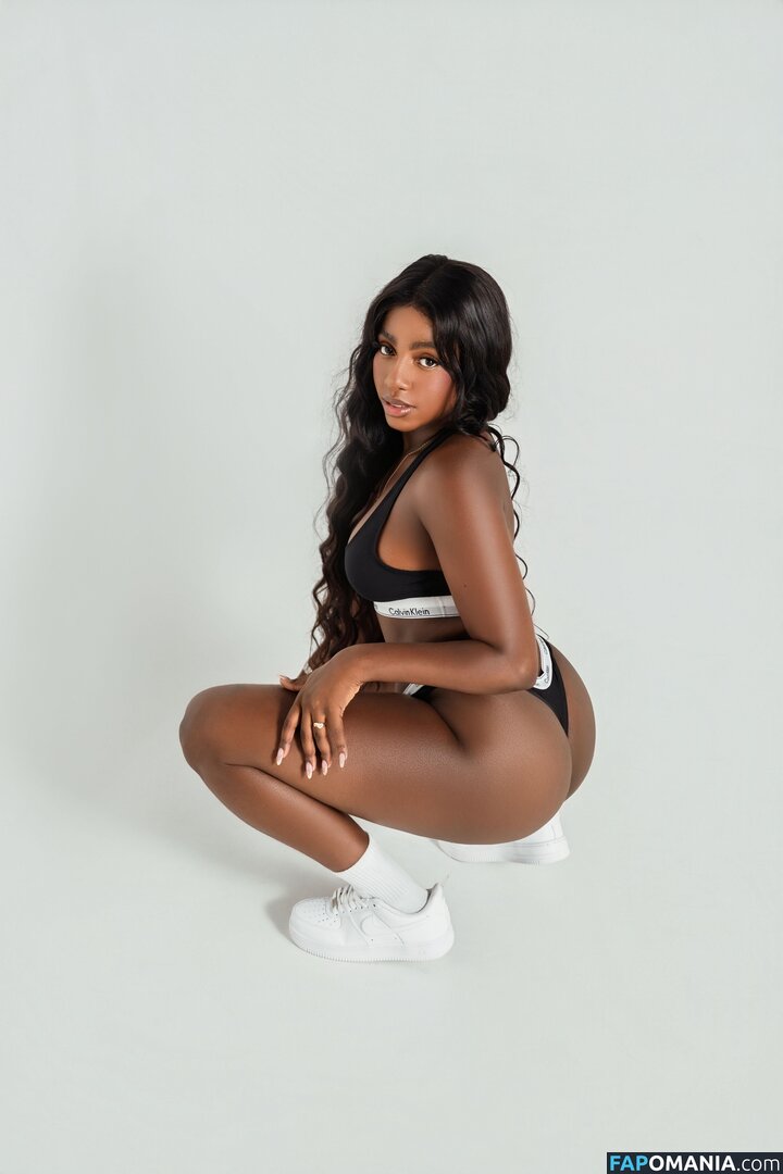 saramoroe1 Nud OnlyFans  Fotografie scursă #6