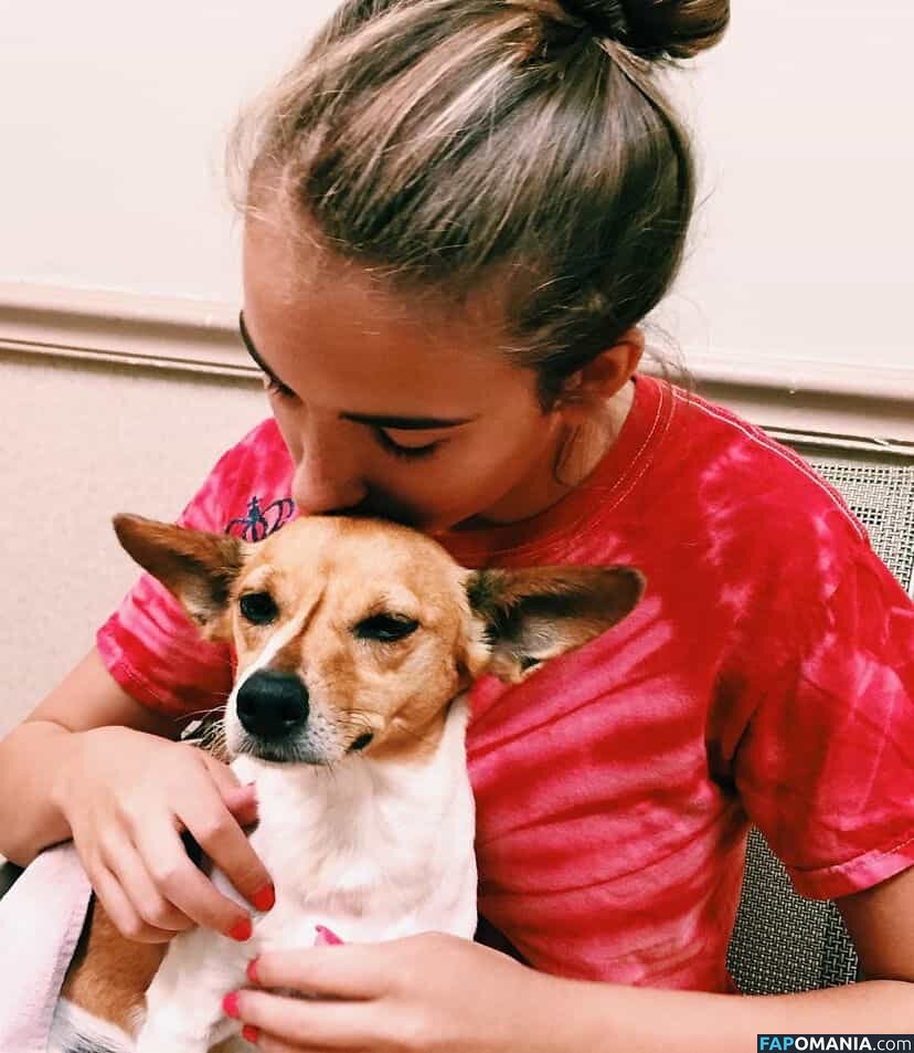 Sarina Hunt / alexandramhunt / sarinahunt / sarinahuntt Nud OnlyFans  Fotografie scursă #5