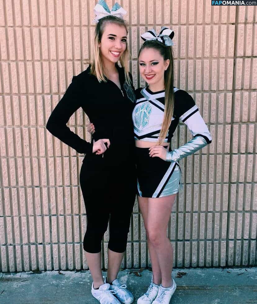 Sarina Hunt / alexandramhunt / sarinahunt / sarinahuntt Nud OnlyFans  Fotografie scursă #8