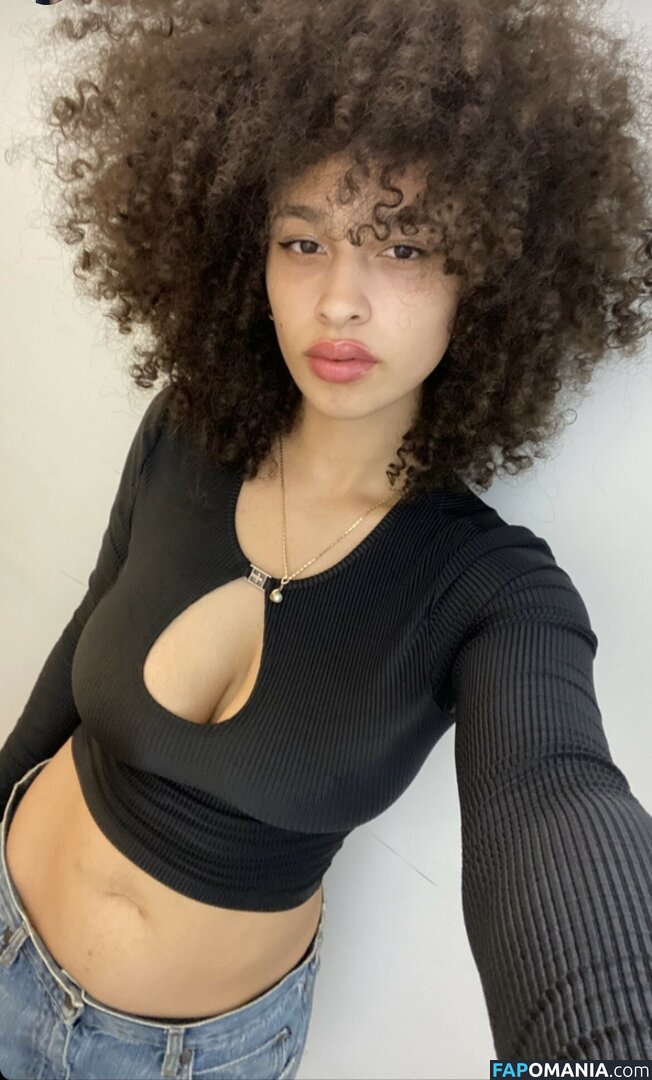 Sarina / svrinx Nud OnlyFans  Fotografie scursă #4