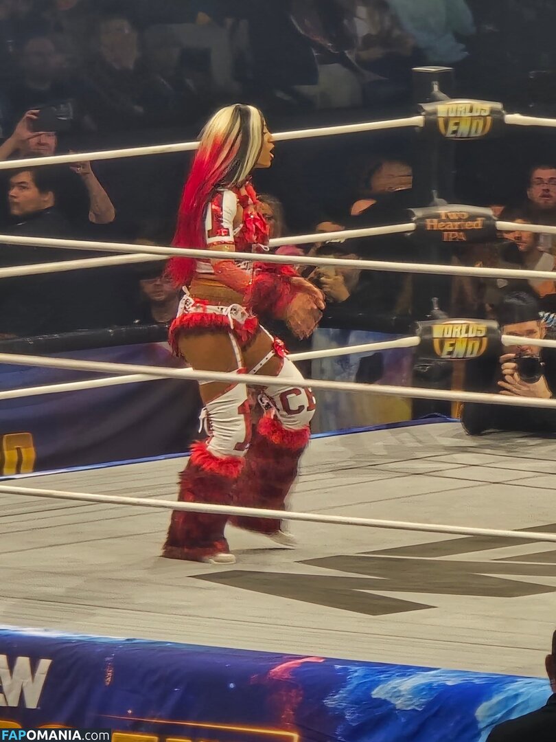 Sasha Banks / sashabankswwe / soxysasha Nud OnlyFans  Fotografie scursă #34