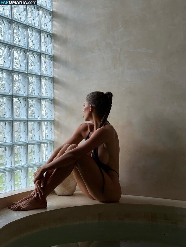 Sasha Polonskaya / polonskaya Nud OnlyFans  Fotografie scursă #218