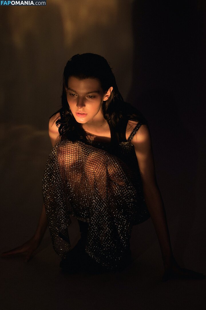 Sasha Zotova / shuzolotova Nud OnlyFans  Fotografie scursă #4