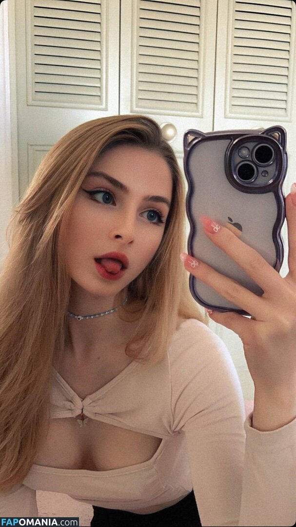 _sassynessa / a.ssa_sa Nud OnlyFans  Fotografie scursă #2
