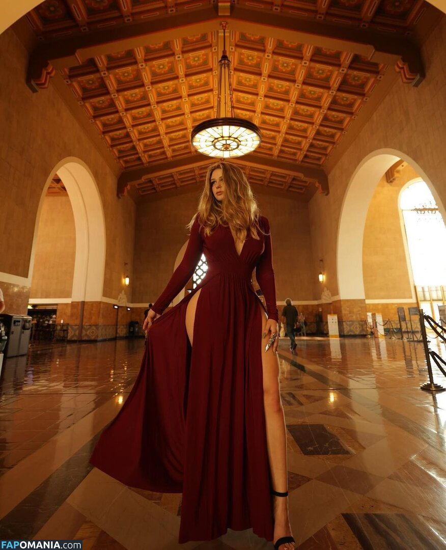 Sava Schutz / sava.schultz / savaschultz Nud OnlyFans  Fotografie scursă #18