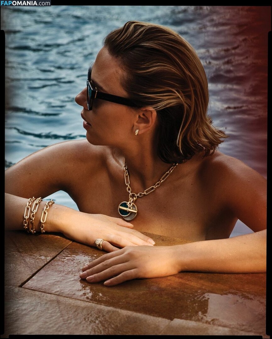 Scarlett Johansson Nud Fotografie scursă #15