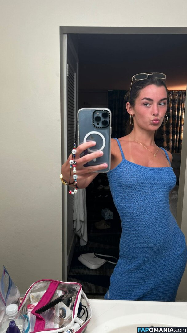 Hopie and Hannah / Schlenker Sisters / hopie.schlenker Nud OnlyFans  Fotografie scursă #9