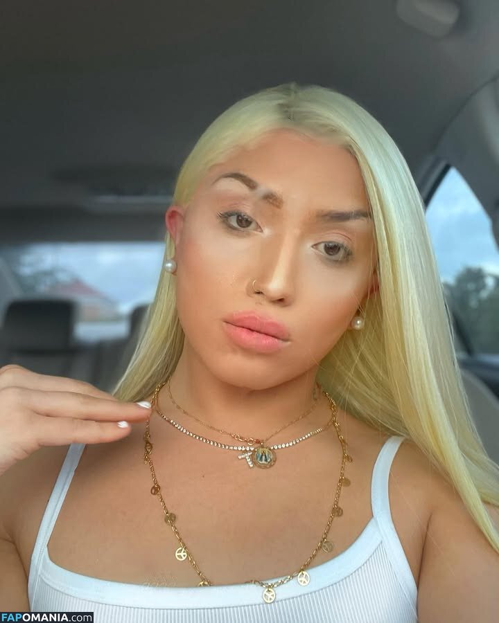 Selenawitaweena / s3x3x3x Nud OnlyFans  Fotografie scursă #4