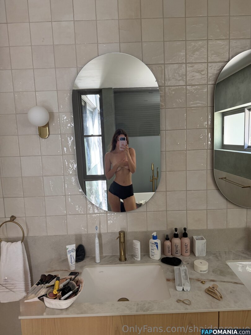 Shaiden Rogue / ShaidenRogue / https: / slim.shaiden Nud OnlyFans  Fotografie scursă #14