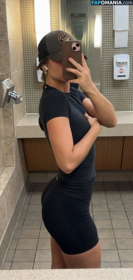 Shelby Abbott / shelbyabbott11 / simplyyhott Nud OnlyFans  Fotografie scursă #16