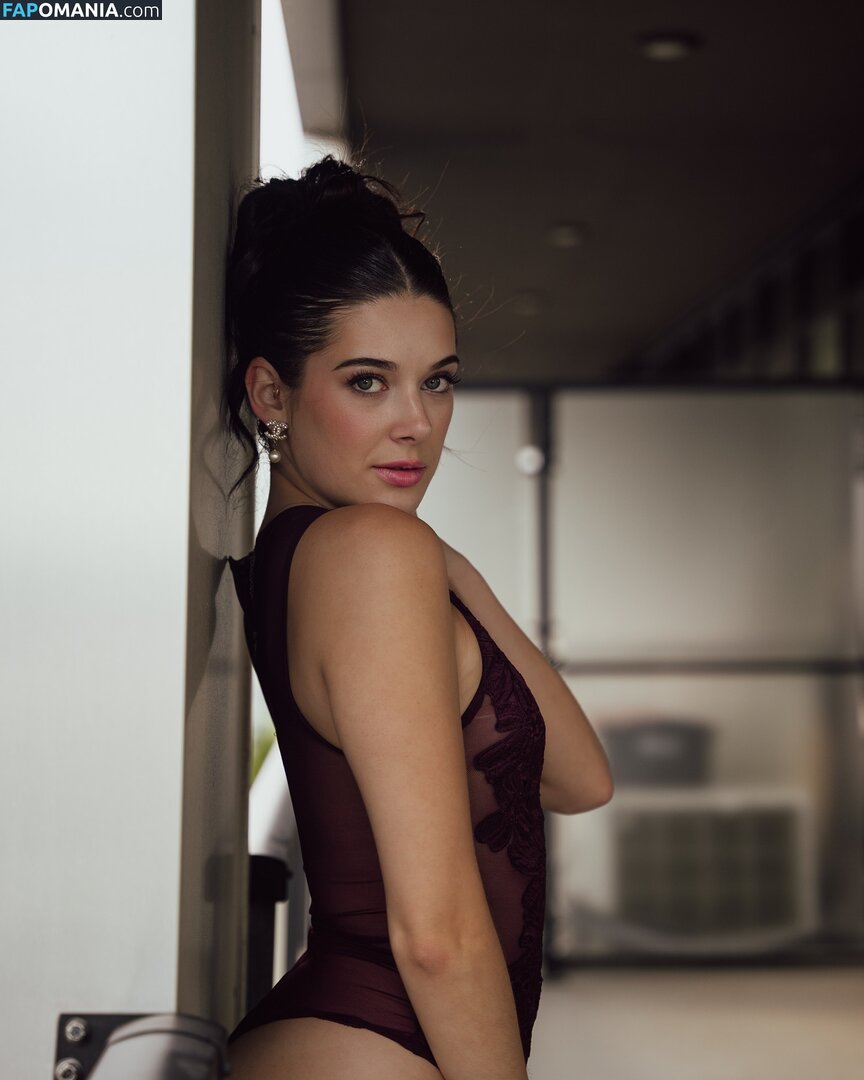 Shelby Morisseau / https: / shelbymorisseau Nud OnlyFans  Fotografie scursă #4