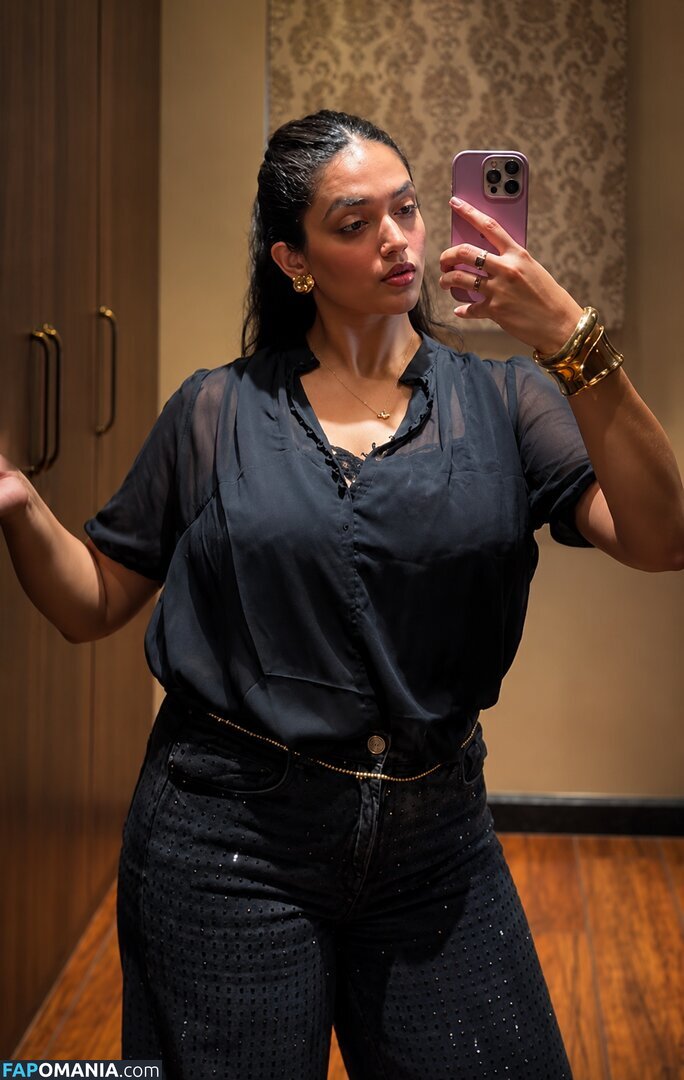 Shreya Vishakant / shreyy_vishakant Nud OnlyFans  Fotografie scursă #5