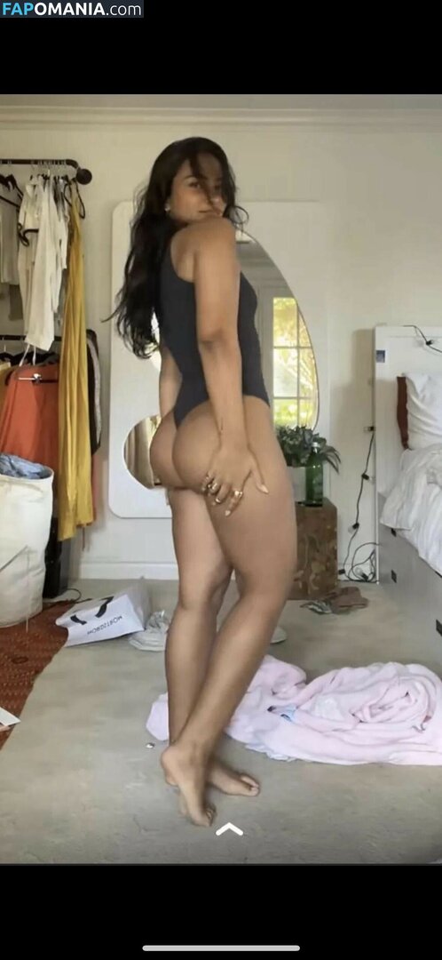 Sienna Mae Gomez / sienna_mae / siennamaegomez Nud OnlyFans  Fotografie scursă #1