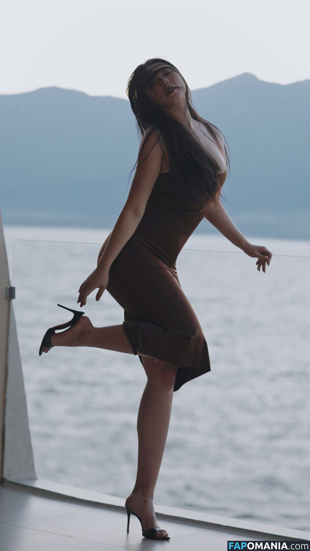 179deyuedabao / Sika Cheng 179deyuedabao Nud OnlyFans  Fotografie scursă #2