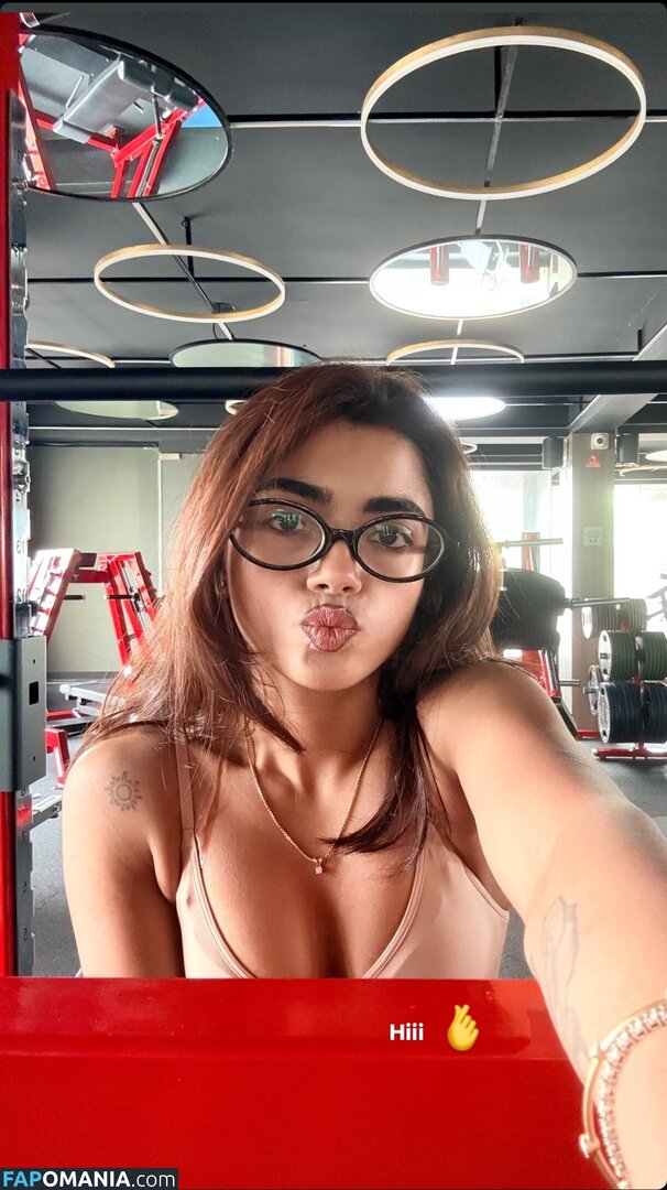 Simi Das / _simidas_ Nud OnlyFans  Fotografie scursă #1