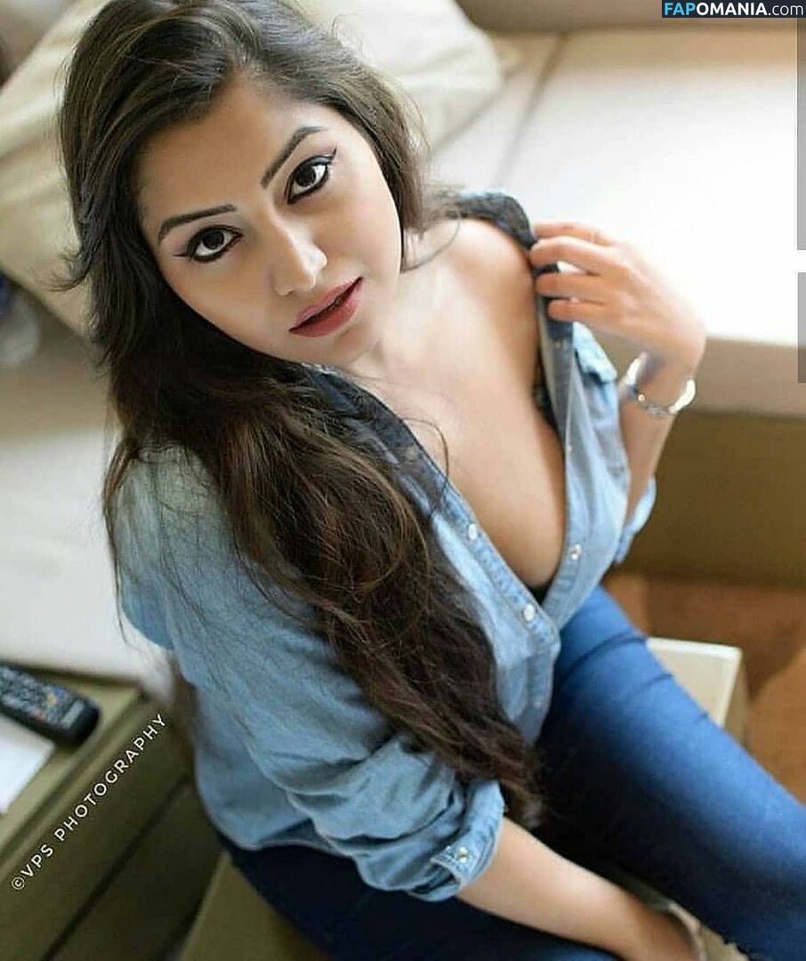 Simran Kaur Hundal Nud OnlyFans  Fotografie scursă #2