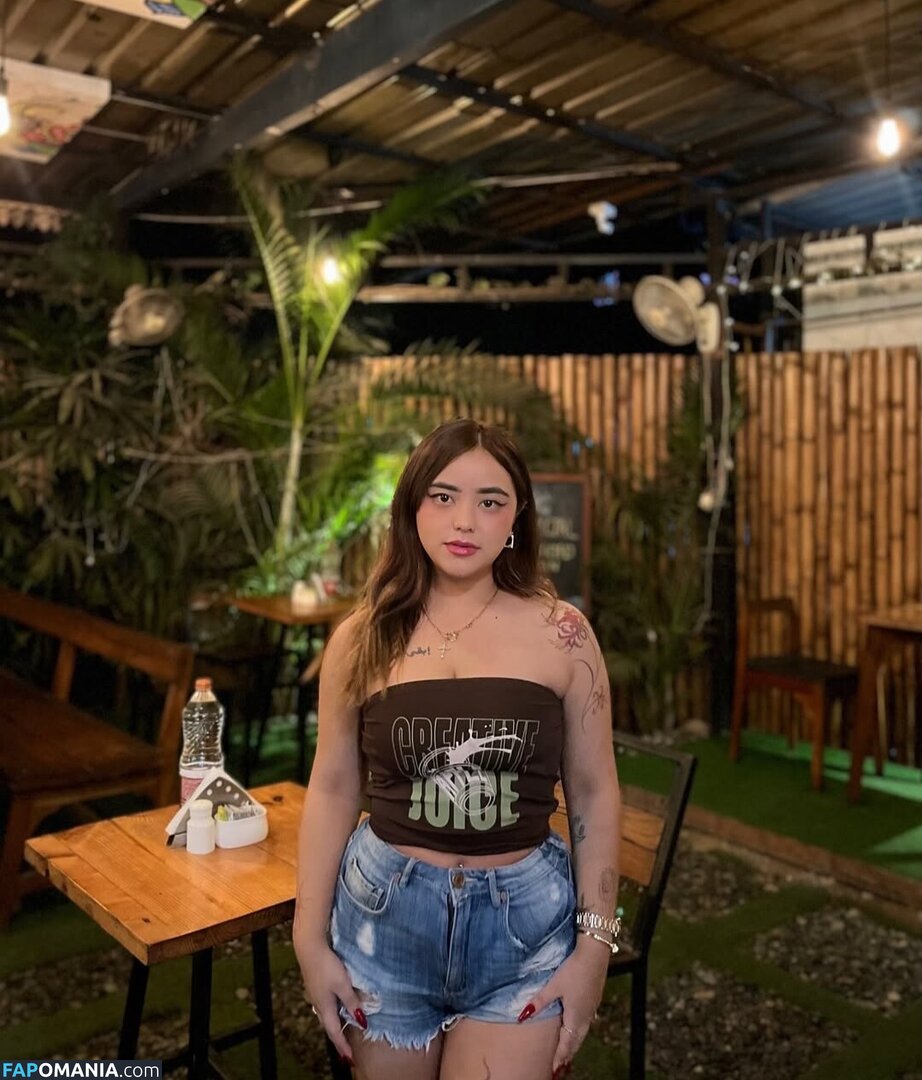 simranyonzon Nud OnlyFans  Fotografie scursă #6