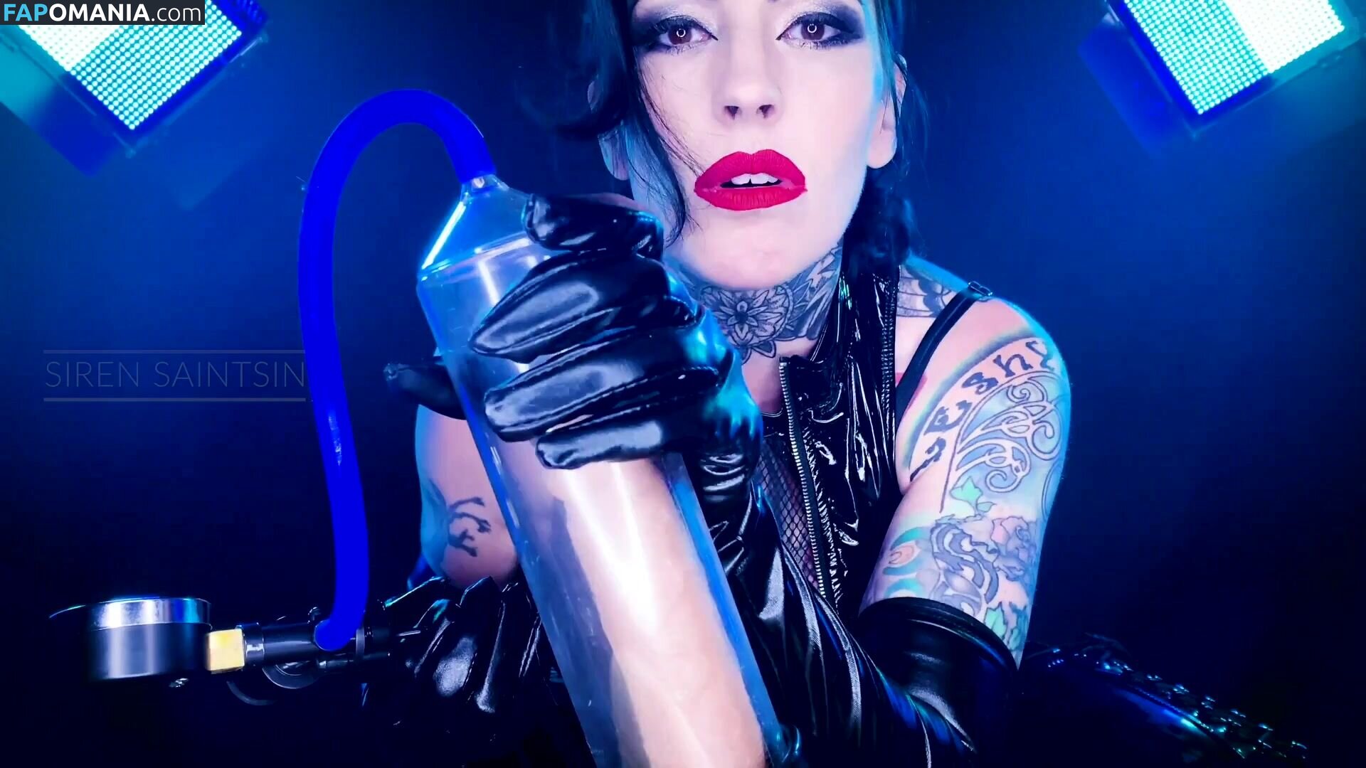 Siren SaintSin / siren-sin / sirenstsin Nud OnlyFans  Fotografie scursă #1