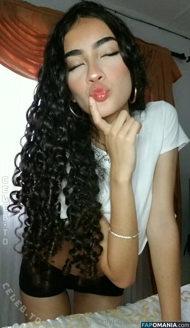 Skinny.Curly Nud OnlyFans  Fotografie scursă #5