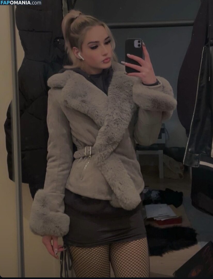 Nelee / sky_stn_ Nud OnlyFans  Fotografie scursă #7