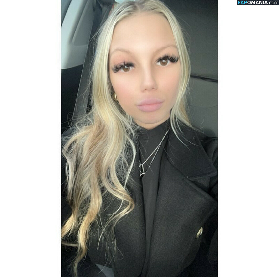 Skye Goddard / Skye Lily Mae Goddard / miafox1x Nud OnlyFans  Fotografie scursă #7