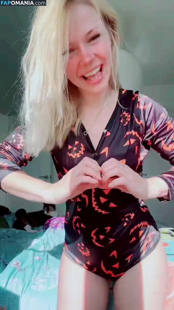Danuisa Grudzinska / SmileyDani158 / danusiagrudzinska Nud OnlyFans  Fotografie scursă #49