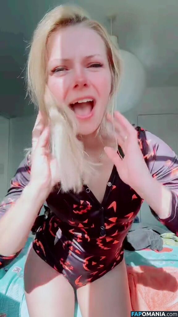 Danuisa Grudzinska / SmileyDani158 / danusiagrudzinska Nud OnlyFans  Fotografie scursă #53