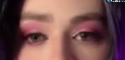 Sneaky / sneakykirby / user / zachscud Nud OnlyFans  Fotografie scursă #1