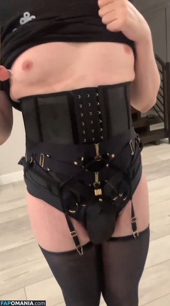 Sneaky / https: / sneakylol Nud OnlyFans  Fotografie scursă #2