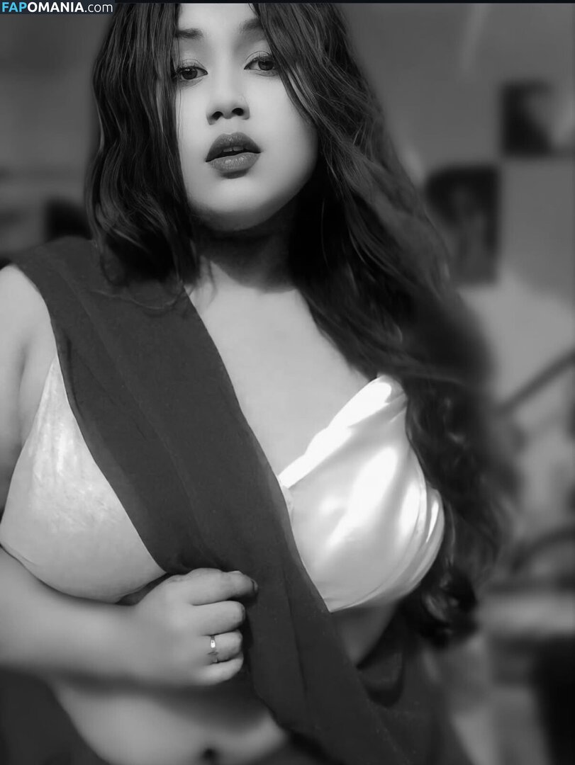 Sneha Gowry / _gowreeee_ Nud OnlyFans  Fotografie scursă #1