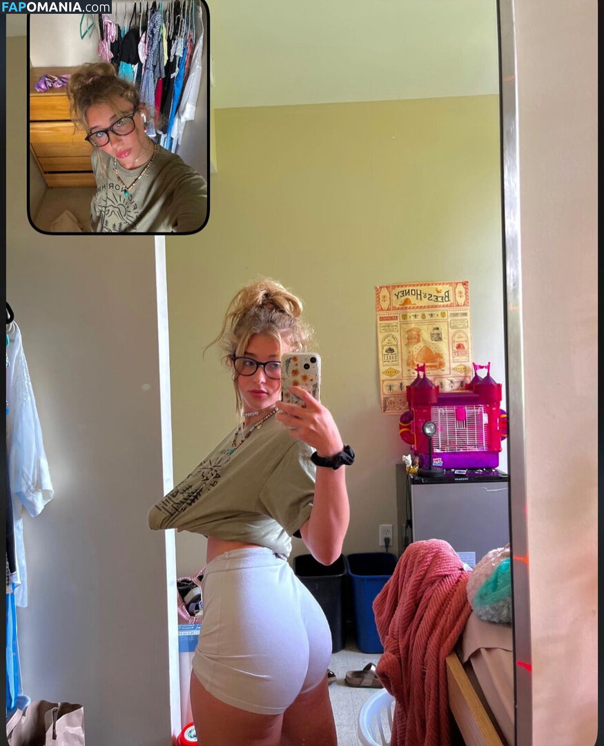 Snoop.doggy / beccacontrer-ass / helenbradshaww Nud OnlyFans  Fotografie scursă #3