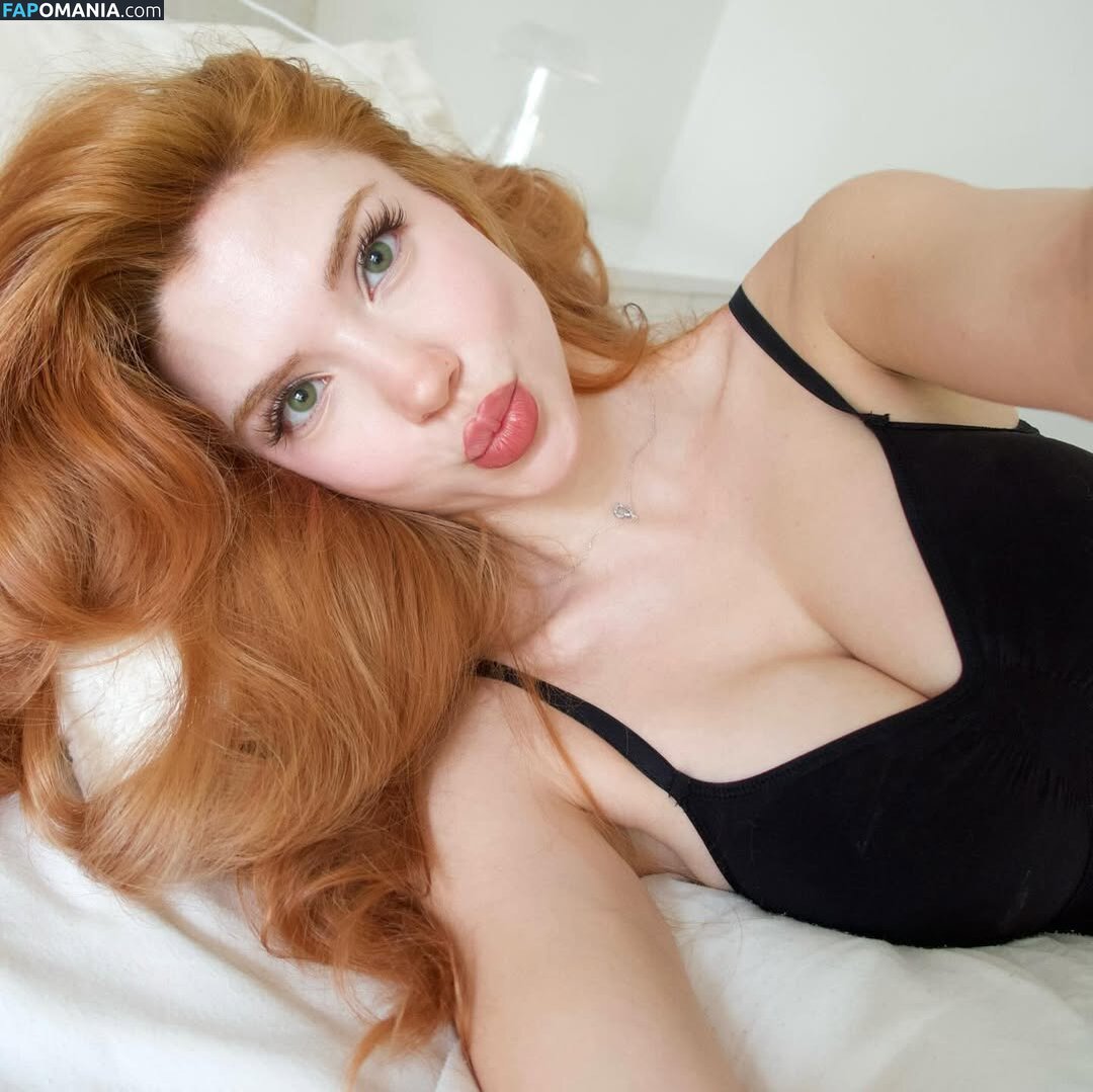 Kardelen Öztaş / Snowfuckerr / Snowmaiid Nud OnlyFans  Fotografie scursă #48