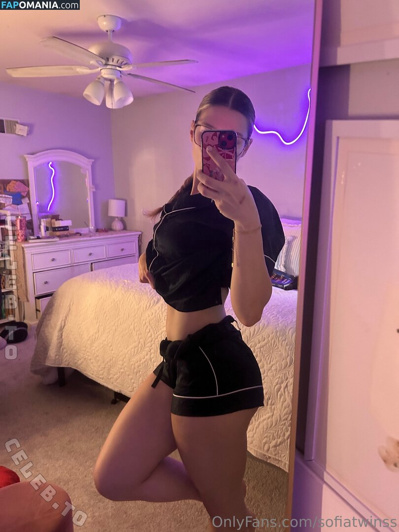 diezwillinge.angel / sofiatwinss Nud OnlyFans  Fotografie scursă #1