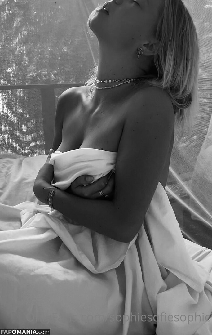 Sofie Wortelboer / Sofiemetdef / sofie met de f / sofiewortelboer Nud OnlyFans  Fotografie scursă #3