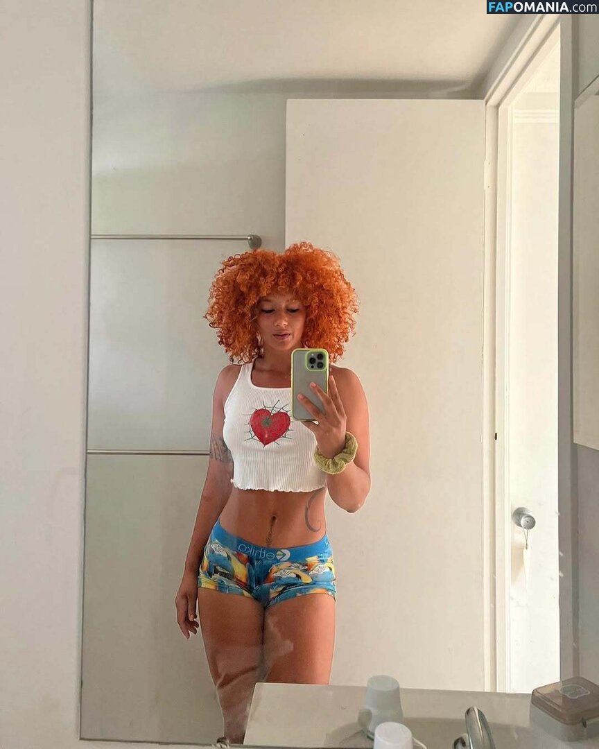 Soleyfaye / https: Nud OnlyFans  Fotografie scursă #16