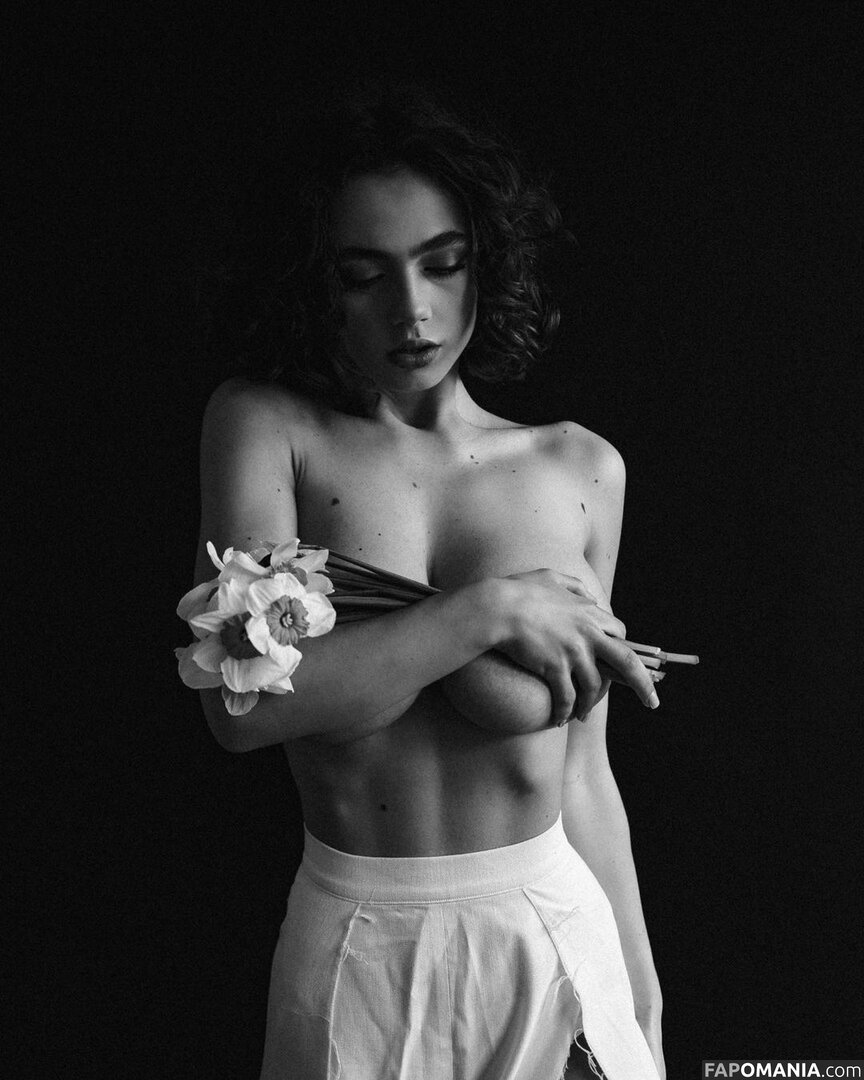 Solomia Maievska / Solomia_Maievska / miamaievska Nud OnlyFans  Fotografie scursă #120