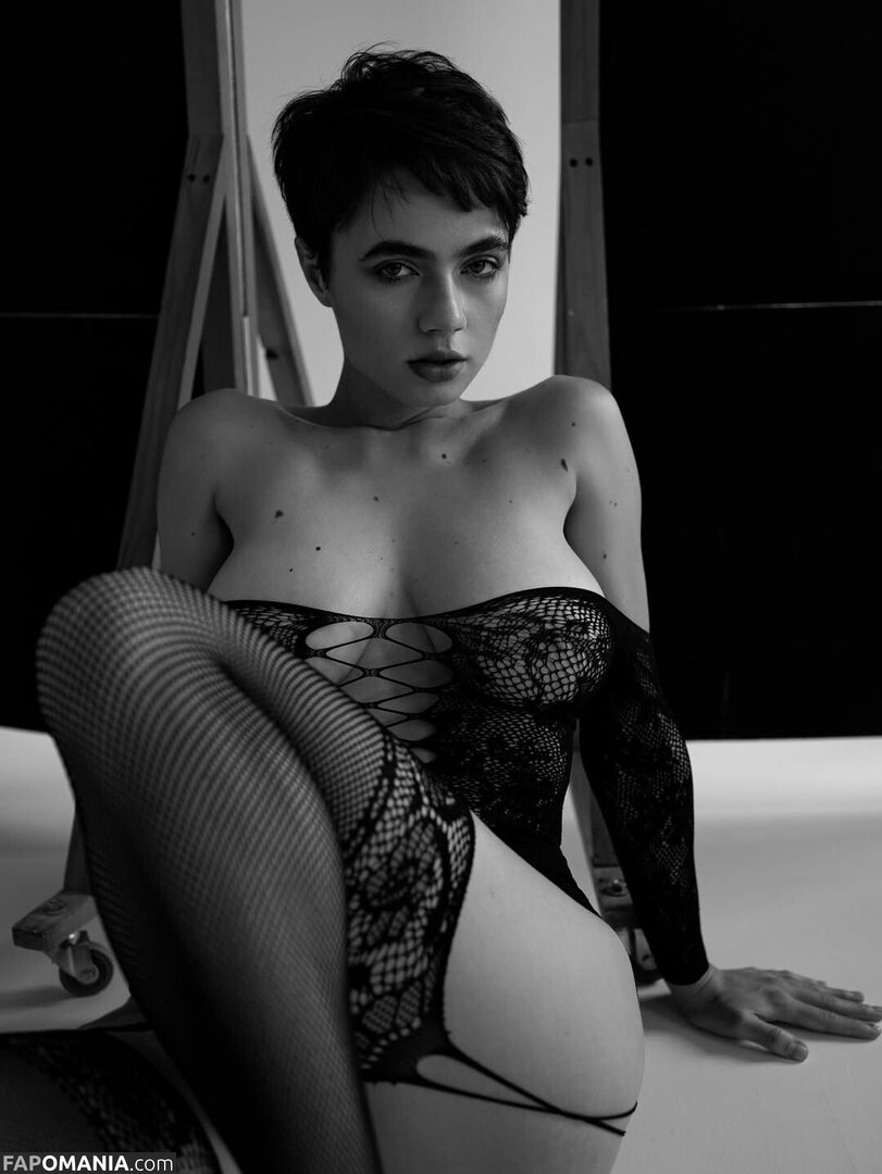 Solomia Maievska / Solomia_Maievska / miamaievska Nud OnlyFans  Fotografie scursă #135