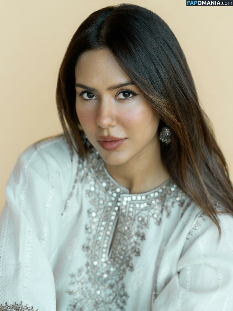Sonam Bajwa / bajwasonam / sonambajwa Nud OnlyFans  Fotografie scursă #11