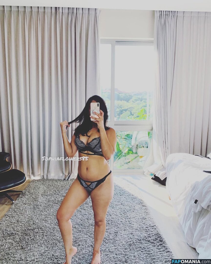 Sophia Abdalla / Sophiatheminx / https: Nud OnlyFans  Fotografie scursă #8